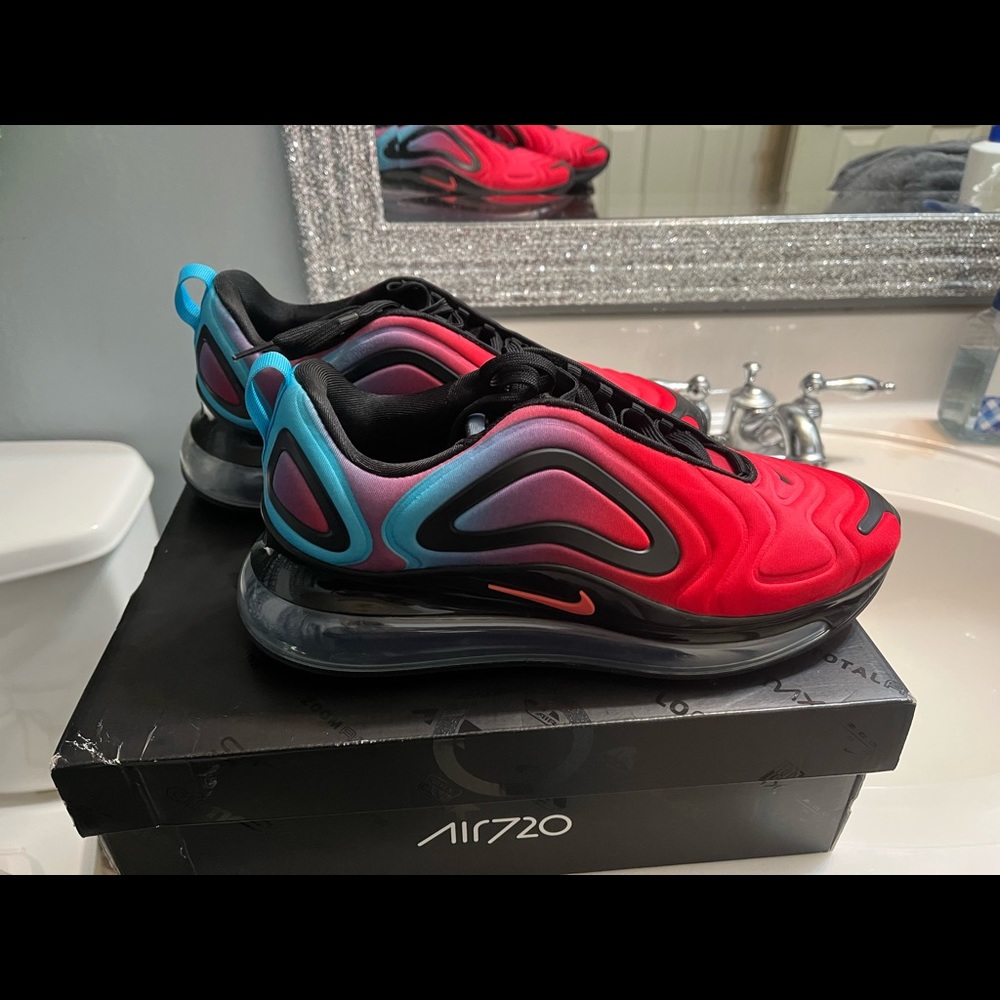 Nike airman 720s